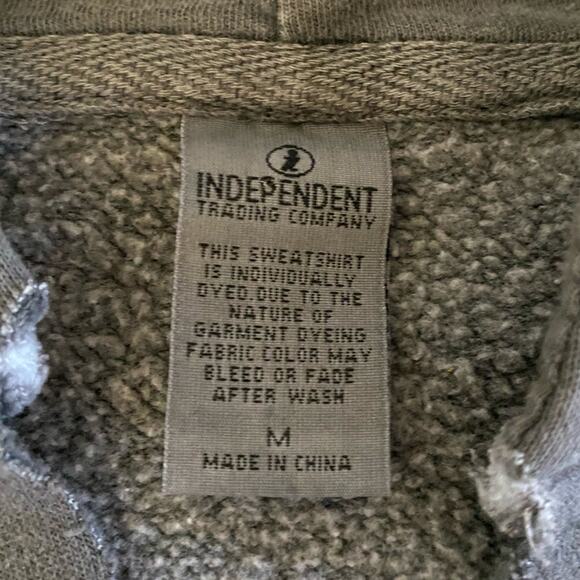 $119 Call Her Daddy / I am Unwell / Barstool Gray Cotton Cut V Neck Hoodie M EUC - Picture 8 of 11